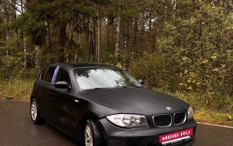 BMW 1 серия, 2010 год, 800 000 рублей, 9 фотография
