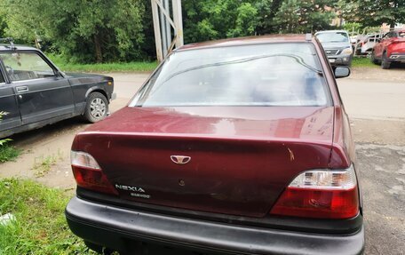 Daewoo Nexia I рестайлинг, 2001 год, 60 000 рублей, 7 фотография
