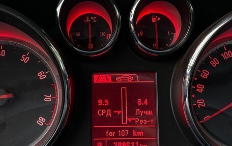 Opel Astra J, 2011 год, 710 000 рублей, 11 фотография