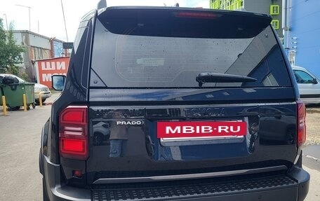 Toyota Land Cruiser Prado, 2024 год, 11 500 000 рублей, 3 фотография