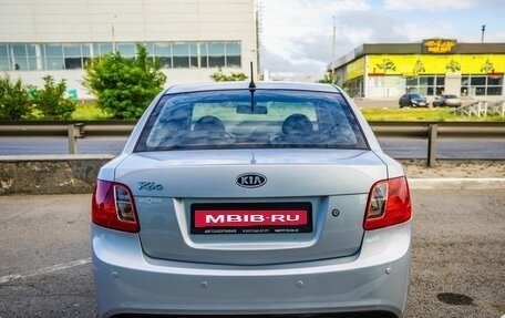 KIA Rio II, 2010 год, 698 000 рублей, 6 фотография