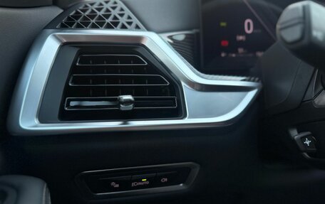 BMW X7, 2025 год, 14 300 000 рублей, 13 фотография