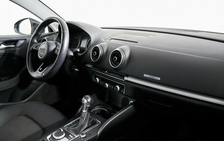 Audi A3, 2017 год, 1 150 000 рублей, 9 фотография
