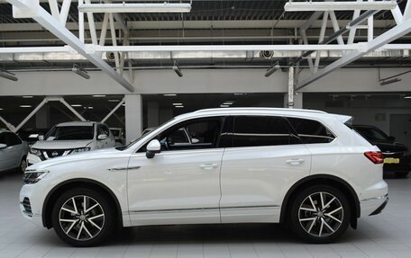 Volkswagen Touareg III, 2019 год, 5 200 000 рублей, 4 фотография
