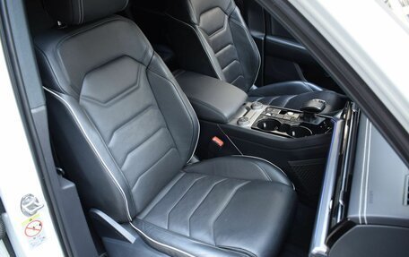 Volkswagen Touareg III, 2019 год, 5 200 000 рублей, 21 фотография