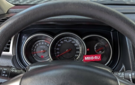 Nissan Tiida, 2010 год, 950 000 рублей, 23 фотография