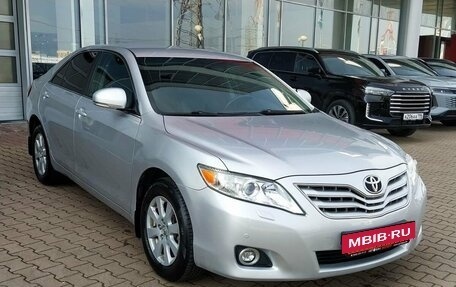 Toyota Camry, 2010 год, 1 100 000 рублей, 4 фотография