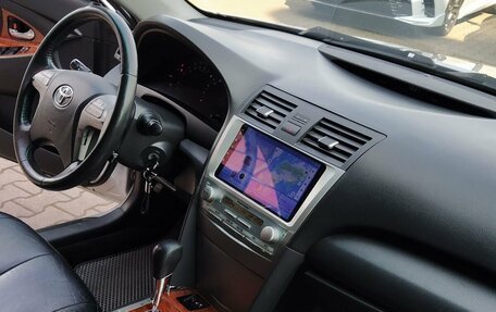 Toyota Camry, 2010 год, 1 100 000 рублей, 18 фотография
