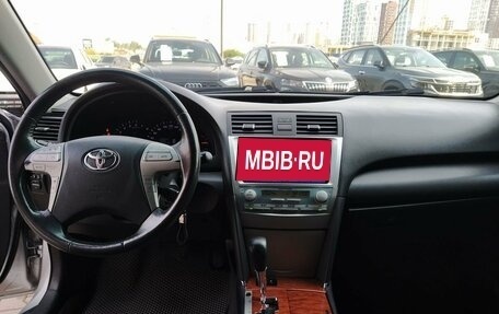 Toyota Camry, 2010 год, 1 100 000 рублей, 24 фотография