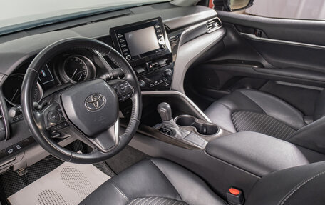 Toyota Camry, 2021 год, 3 149 000 рублей, 3 фотография