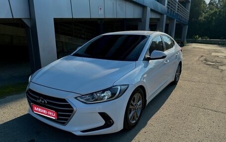 Hyundai Elantra VI рестайлинг, 2018 год, 1 500 000 рублей, 1 фотография