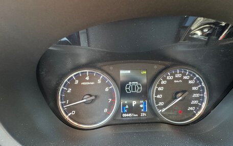 Mitsubishi Outlander III рестайлинг 3, 2018 год, 3 050 000 рублей, 29 фотография