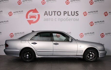 Mercedes-Benz E-Класс, 1996 год, 330 000 рублей, 6 фотография