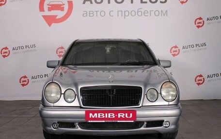 Mercedes-Benz E-Класс, 1996 год, 330 000 рублей, 3 фотография