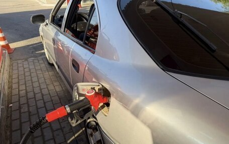 Mitsubishi Carisma I, 2002 год, 170 000 рублей, 8 фотография