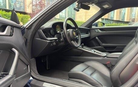 Porsche 911, 2019 год, 12 800 000 рублей, 15 фотография