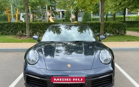 Porsche 911, 2019 год, 12 800 000 рублей, 10 фотография