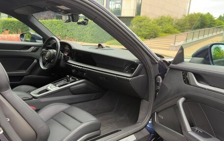 Porsche 911, 2019 год, 12 800 000 рублей, 26 фотография