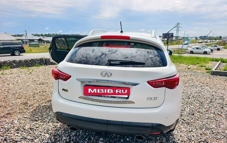 Infiniti FX II, 2011 год, 2 200 000 рублей, 19 фотография