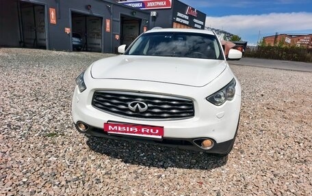 Infiniti FX II, 2011 год, 2 200 000 рублей, 9 фотография