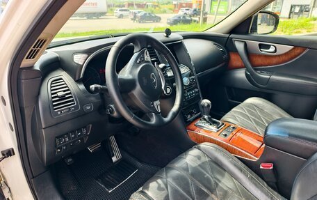 Infiniti FX II, 2011 год, 2 200 000 рублей, 24 фотография