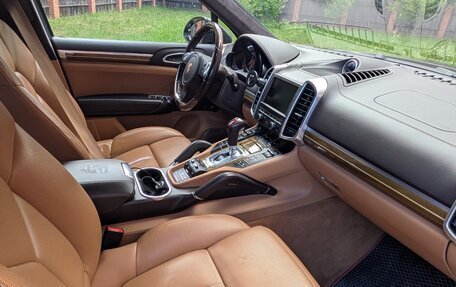 Porsche Cayenne III, 2014 год, 2 400 000 рублей, 4 фотография