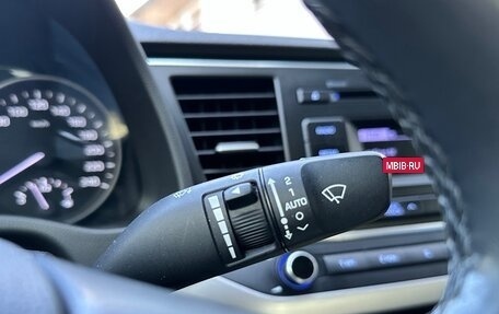 Hyundai Elantra VI рестайлинг, 2018 год, 1 500 000 рублей, 7 фотография
