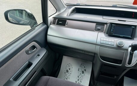 Honda Stepwgn III, 2007 год, 1 179 000 рублей, 14 фотография
