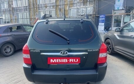 Hyundai Tucson III, 2007 год, 700 000 рублей, 4 фотография