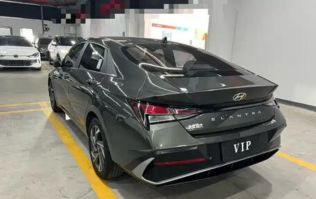 Hyundai Elantra, 2023 год, 1 470 000 рублей, 6 фотография