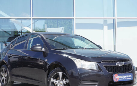 Chevrolet Cruze II, 2011 год, 599 000 рублей, 3 фотография