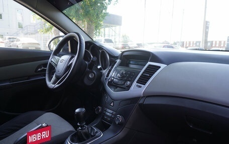 Chevrolet Cruze II, 2011 год, 599 000 рублей, 19 фотография