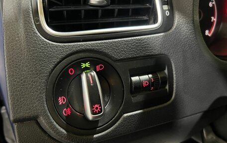 Volkswagen Polo VI (EU Market), 2011 год, 550 000 рублей, 17 фотография
