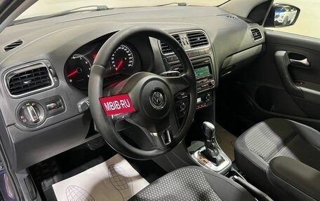 Volkswagen Polo VI (EU Market), 2011 год, 550 000 рублей, 13 фотография