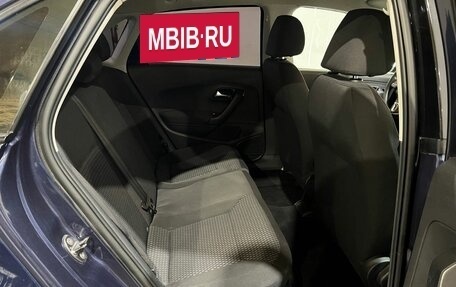 Volkswagen Polo VI (EU Market), 2011 год, 550 000 рублей, 21 фотография