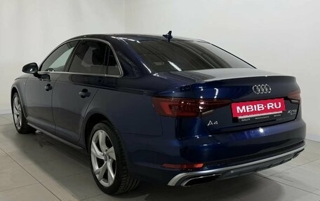 Audi A4, 2018 год, 2 110 000 рублей, 6 фотография