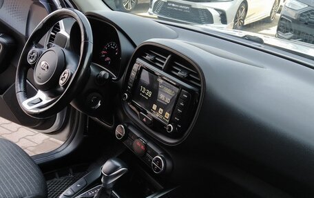 KIA Soul III, 2021 год, 2 099 000 рублей, 21 фотография