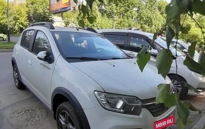 Renault Sandero II рестайлинг, 2022 год, 2 000 000 рублей, 1 фотография