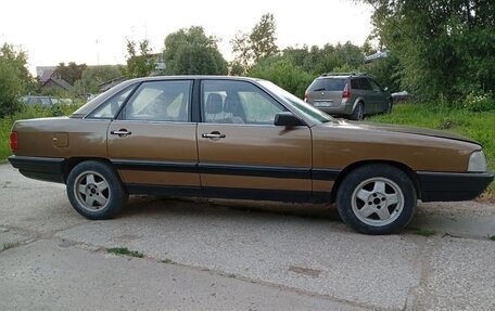 Audi 100, 1984 год, 270 000 рублей, 1 фотография