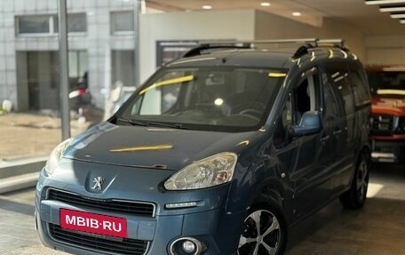 Peugeot Partner II рестайлинг 2, 2012 год, 499 000 рублей, 1 фотография