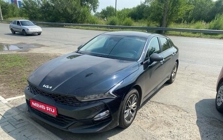 KIA K5, 2022 год, 2 420 000 рублей, 1 фотография