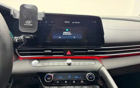 Hyundai Elantra, 2023 год, 1 320 666 рублей, 11 фотография
