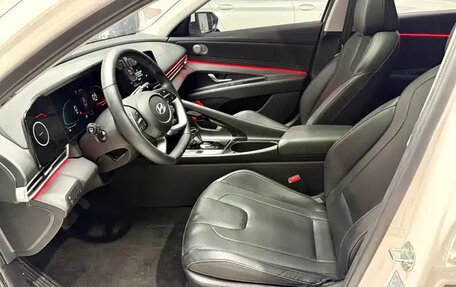 Hyundai Elantra, 2023 год, 1 320 666 рублей, 16 фотография