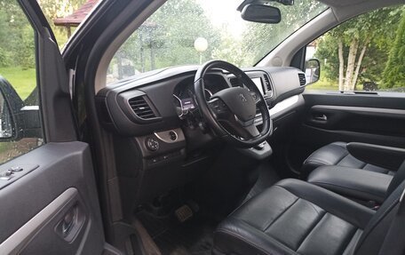 Peugeot Traveller I, 2021 год, 3 750 000 рублей, 6 фотография