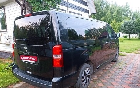 Peugeot Traveller I, 2021 год, 3 750 000 рублей, 4 фотография