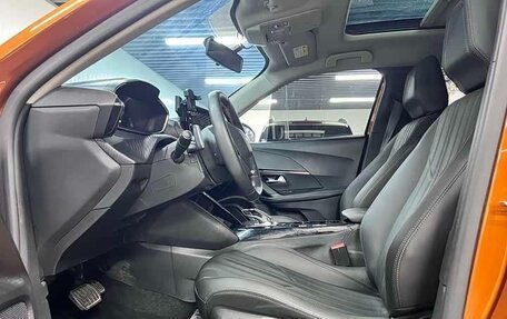 Peugeot 2008 II, 2022 год, 1 250 000 рублей, 16 фотография
