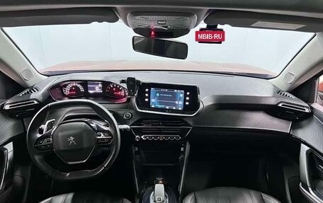 Peugeot 2008 II, 2022 год, 1 250 000 рублей, 17 фотография