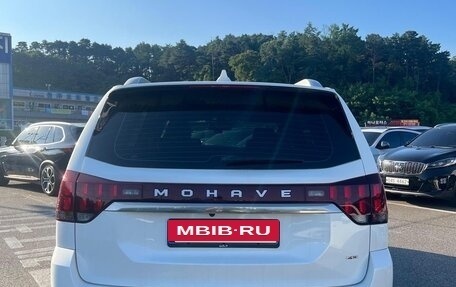 KIA Mohave I, 2022 год, 4 500 000 рублей, 15 фотография