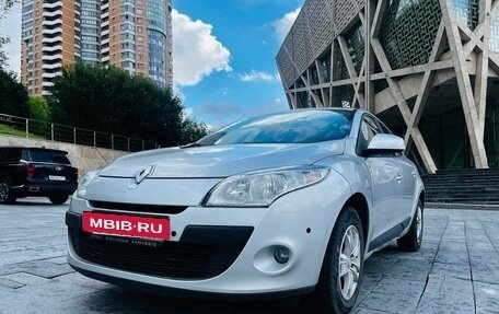 Renault Megane III, 2011 год, 630 000 рублей, 8 фотография