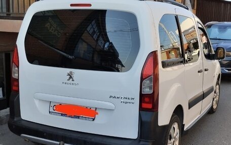 Peugeot Partner II рестайлинг 2, 2012 год, 640 000 рублей, 4 фотография